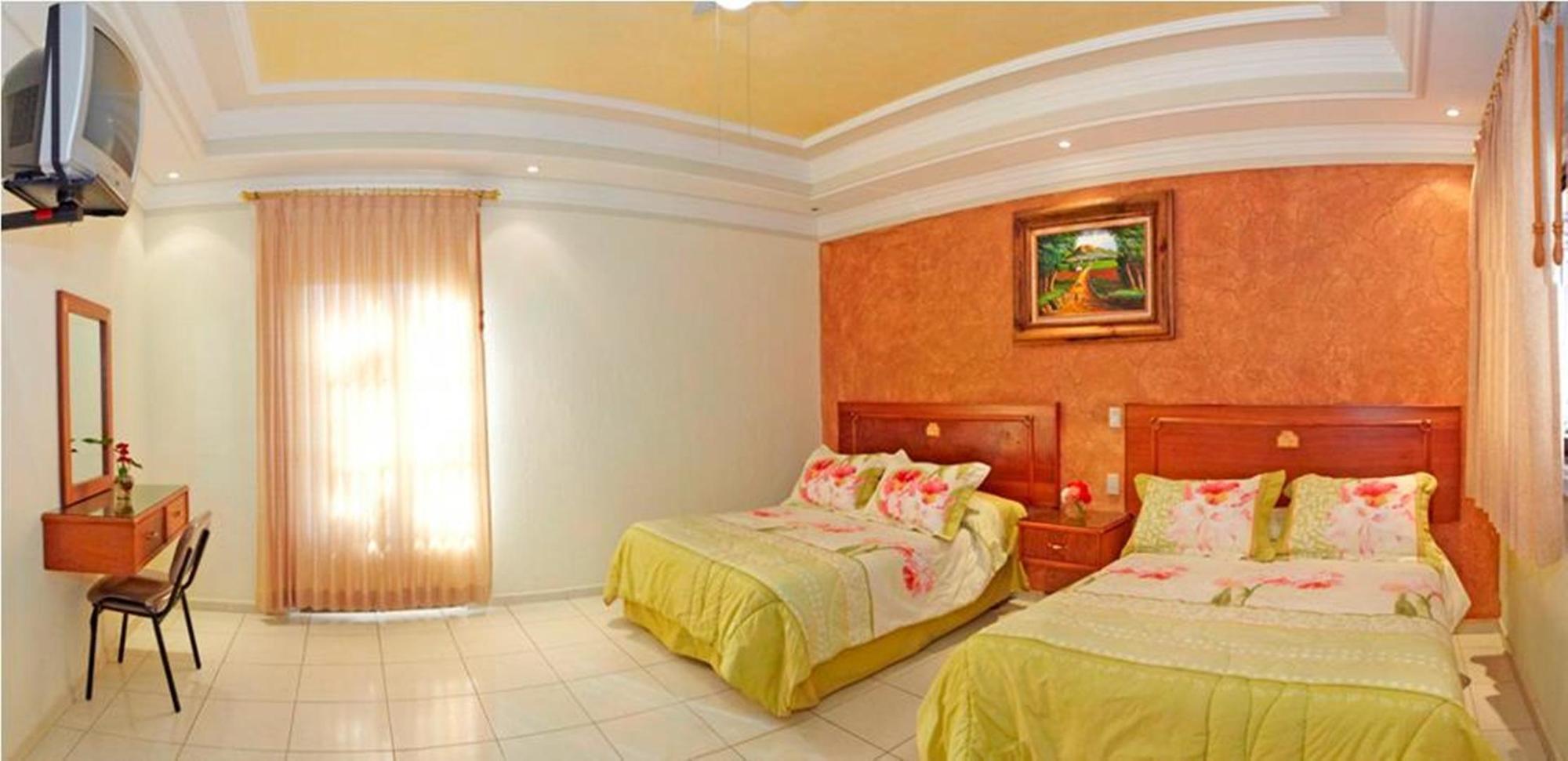 Hotel Rincon Tarasco Morelia Esterno foto